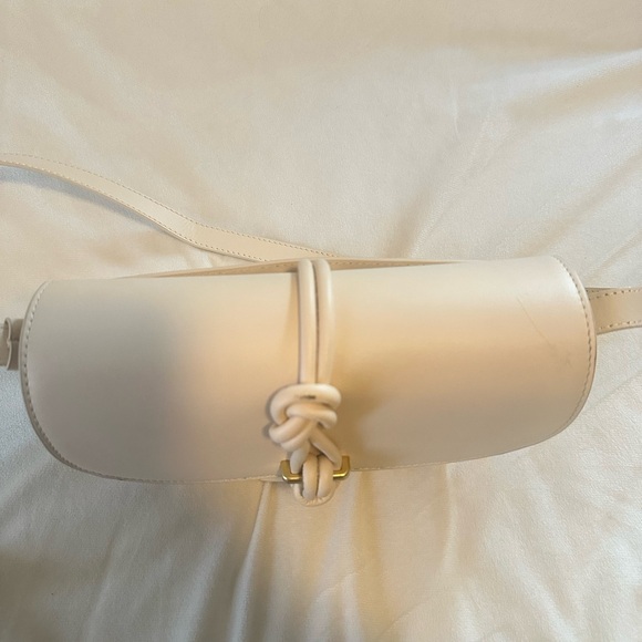 Crossbody Purse - Picture 4 of 7